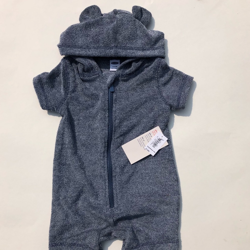 NWT Old Navy Baby Bear One Piece 6-12 months